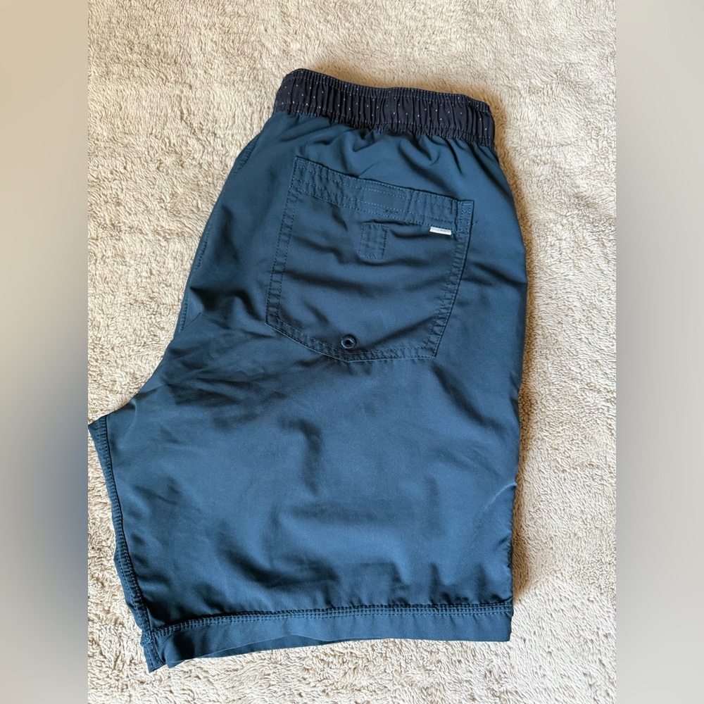 Vuori Men's Athletic Shorts